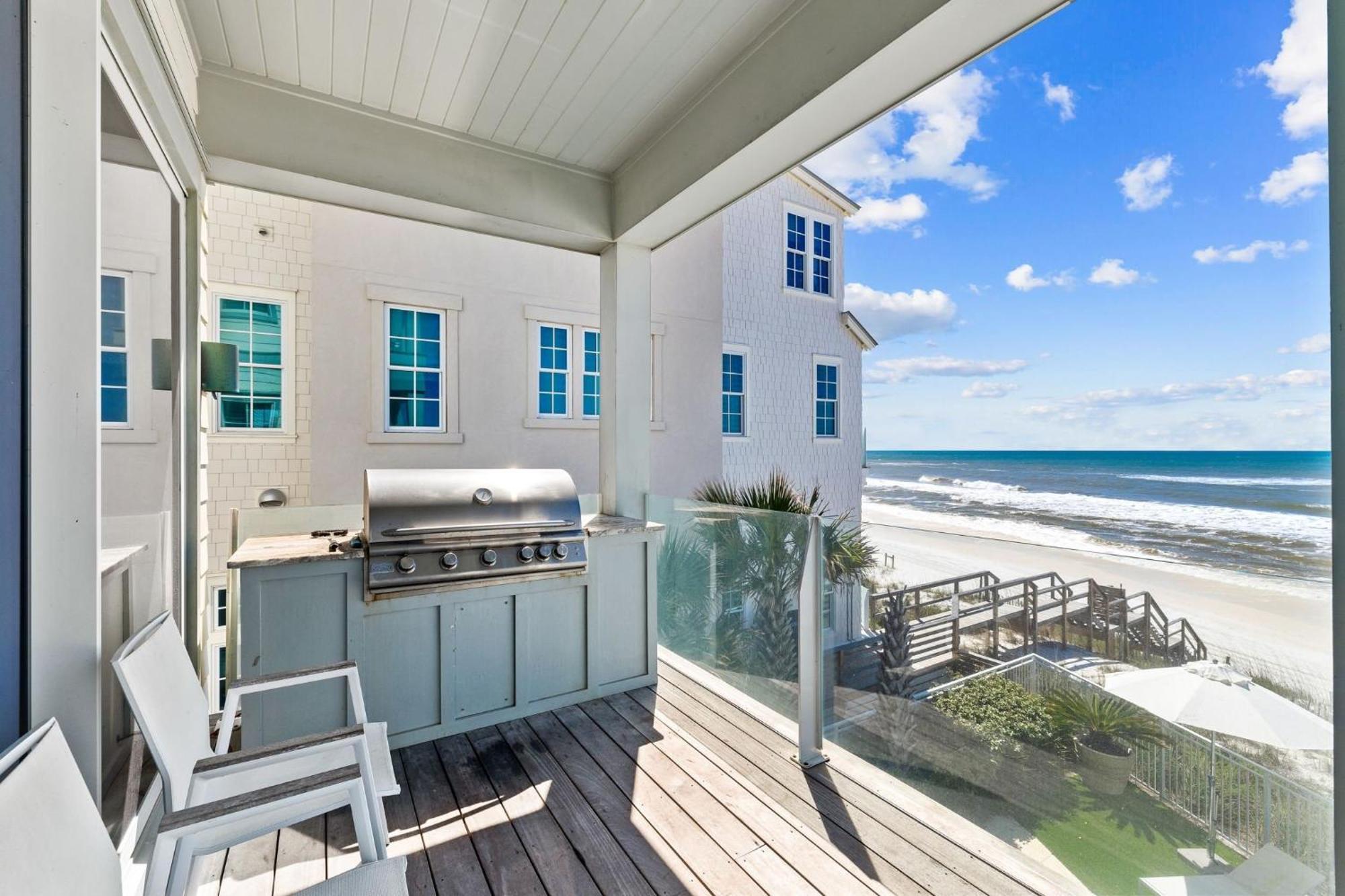Gulf Front Luxurious With Private Pool And Access